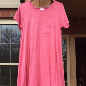 LuLaRoe S Carly heathered pink T-shirt soft